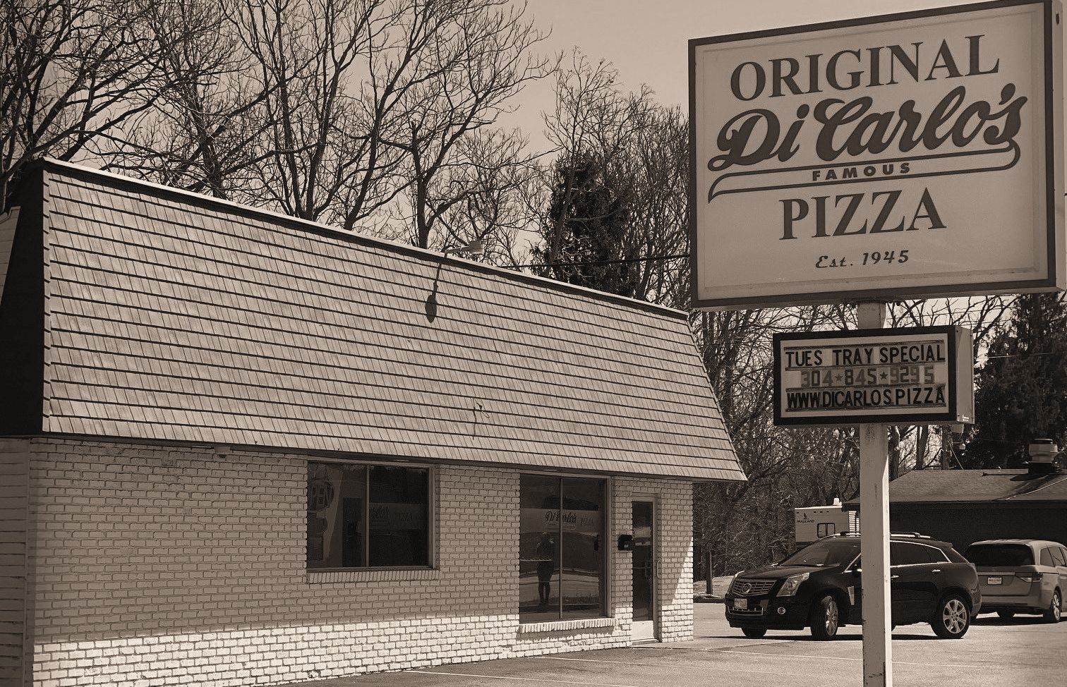 DiCarlos Pizza Glen Dale, WV